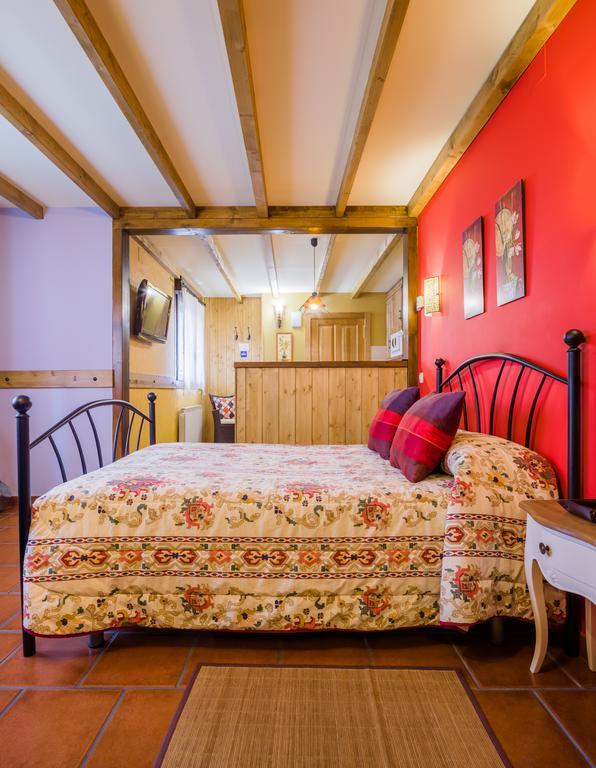 Apartamentos Rurales L'Abiseu Caboalles de Abajo Esterno foto