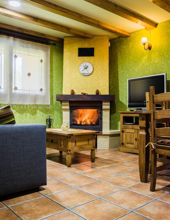 Apartamentos Rurales L'Abiseu Caboalles de Abajo Esterno foto