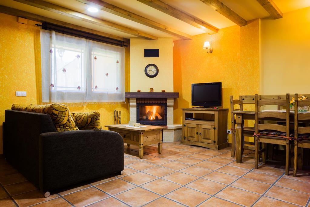 Apartamentos Rurales L'Abiseu Caboalles de Abajo Esterno foto