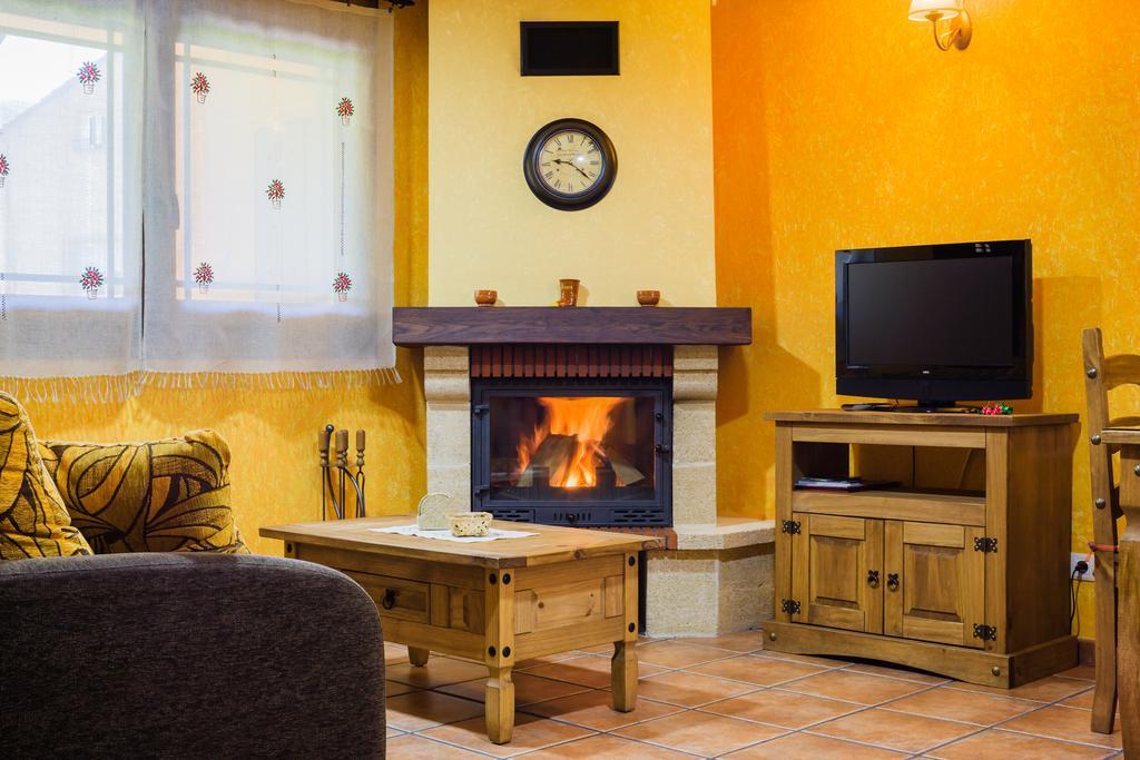 Apartamentos Rurales L'Abiseu Caboalles de Abajo Esterno foto