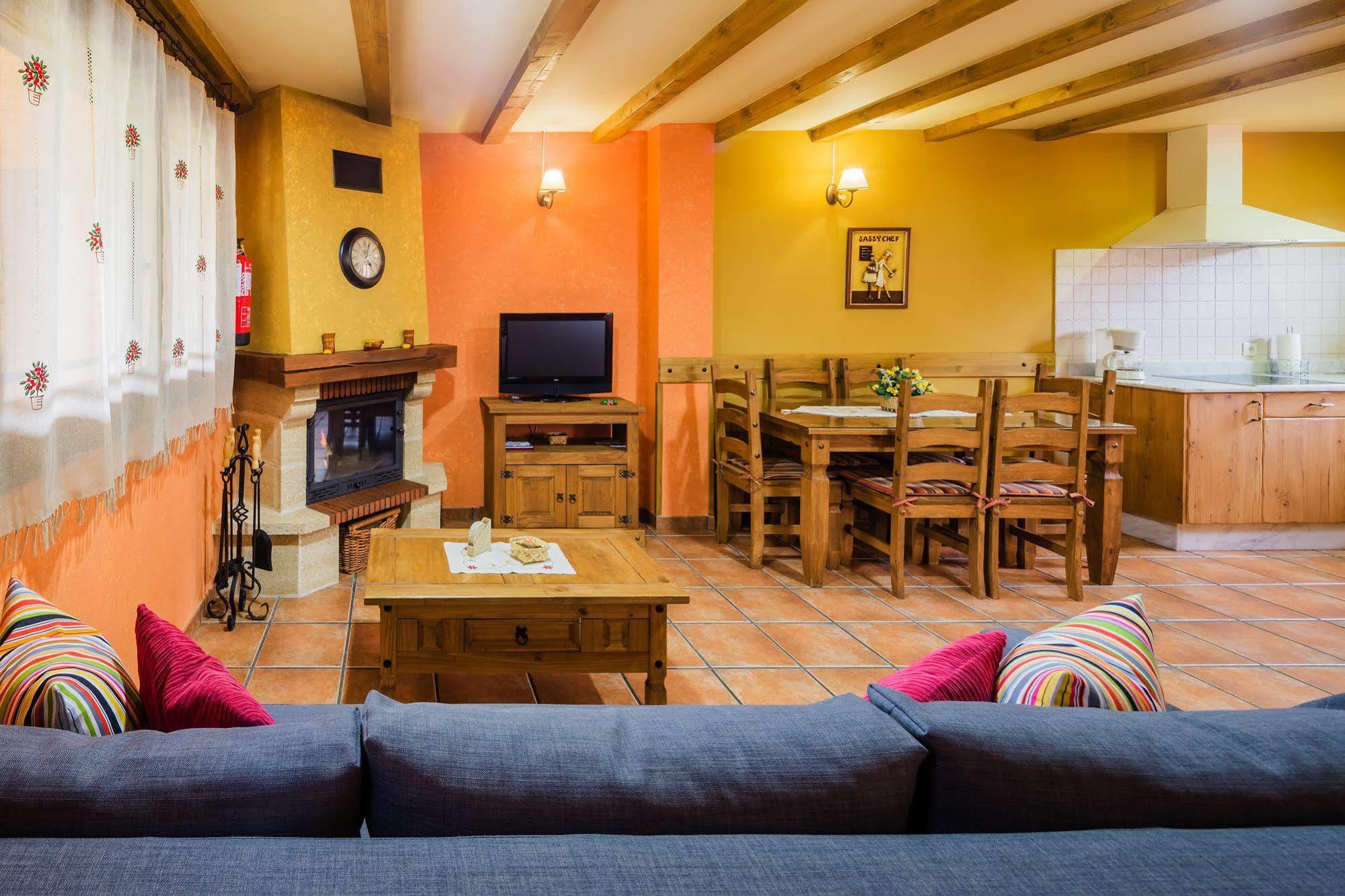 Apartamentos Rurales L'Abiseu Caboalles de Abajo Esterno foto